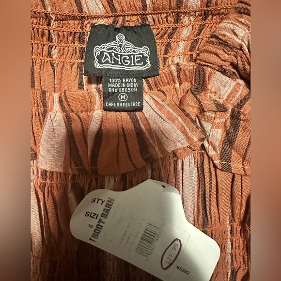 Western Bell Sleeve Top - Picture 2 of 2